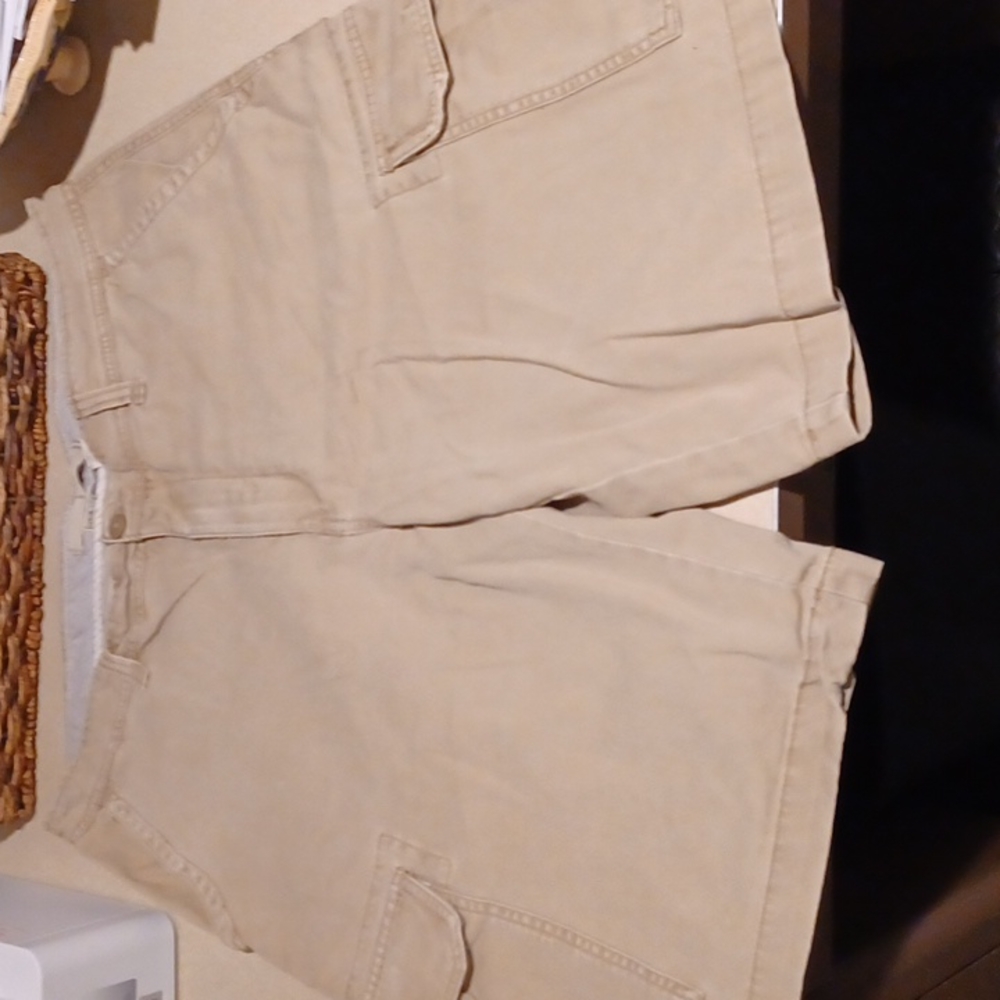 Old Navy Cargo Shorts W35